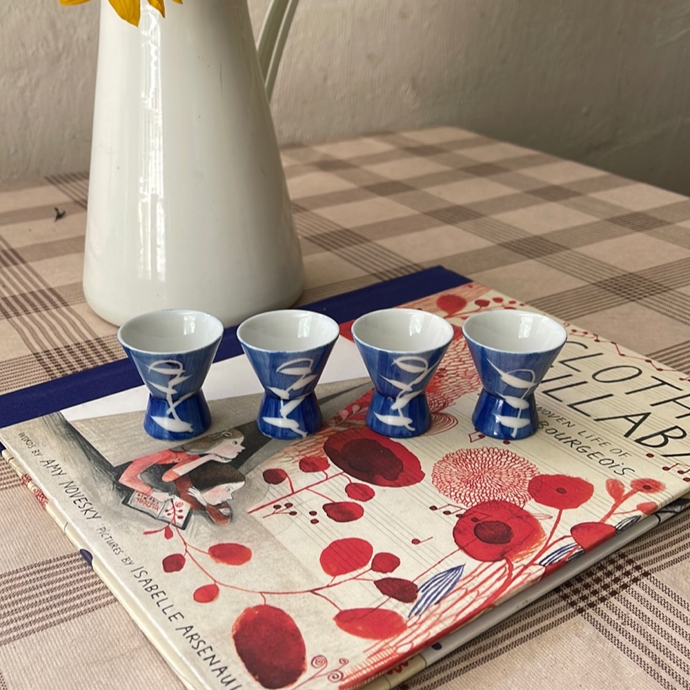 Set of 4 Japanese Porcelain Sake Cups Blue White Japan Calligraphy Motif